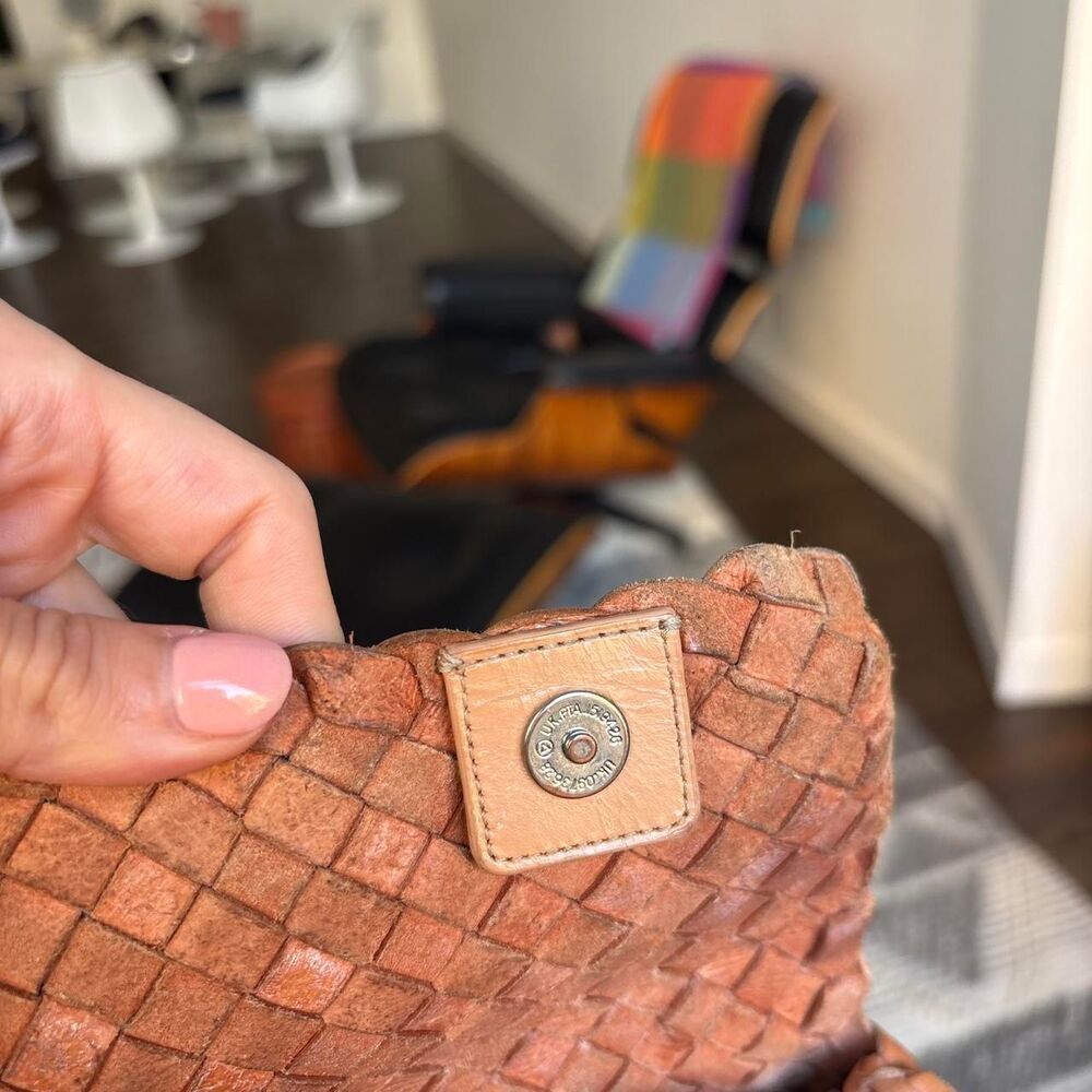 Loeffler Randall Billie Woven Leather Shoulder Bag in light Brown - Picture 5 of 8
